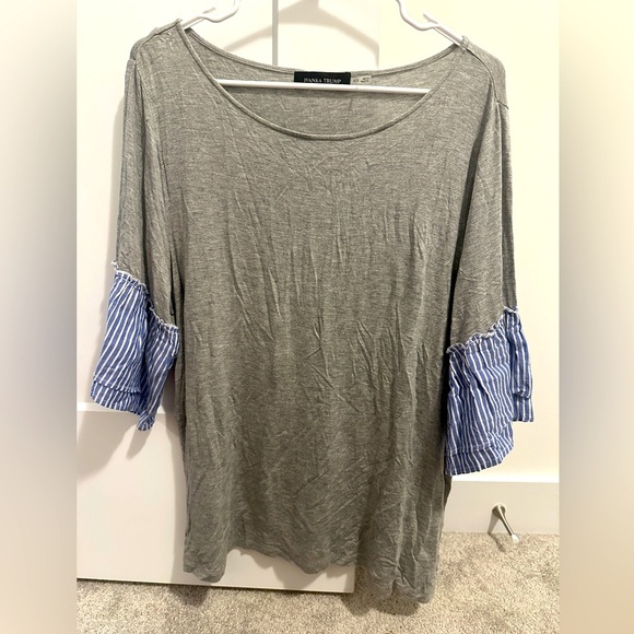 Ivanka Trump Heathered Grey T-shirt with Blue White Stripes Bell Sleeves Size XL - Picture 1 of 9